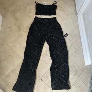Express super classy and elegant black sequins pants set. Satin-lined, NWTs